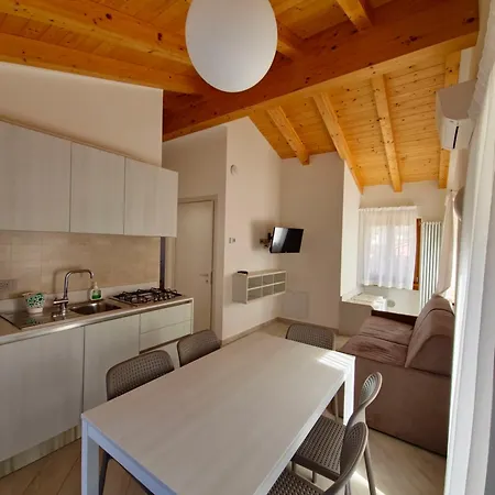 Casa Antico Borgo - 3 * Brenzone sul Garda