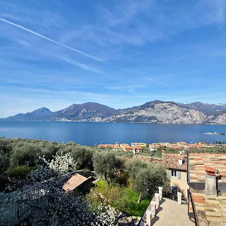 Casa Antico Borgo - 3 شقة برنزوني سول جاردا