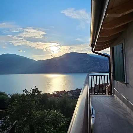 شقة Casa Antico Borgo - 3 برنزوني سول جاردا